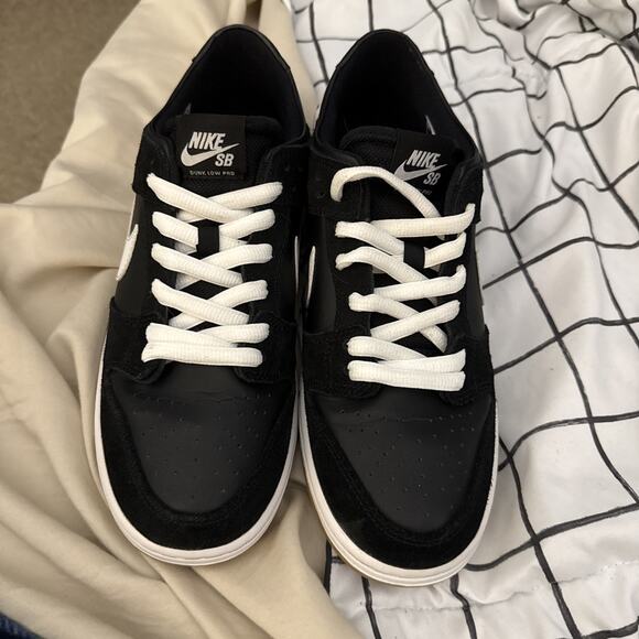 Men\'s Size 10 Nike Dunk Pro SB Low Black White Gum 854866-019 2016 main image 4